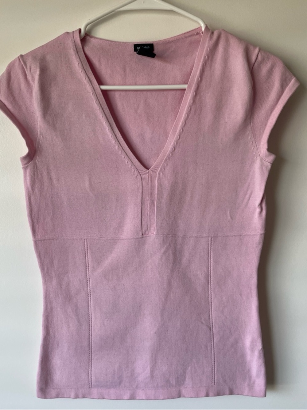 (SOLD) GAP Light Pink V-Neck Knit Top